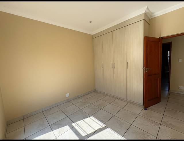 3 BEDROOM HOUSE FOR SALE IN VAALPARK